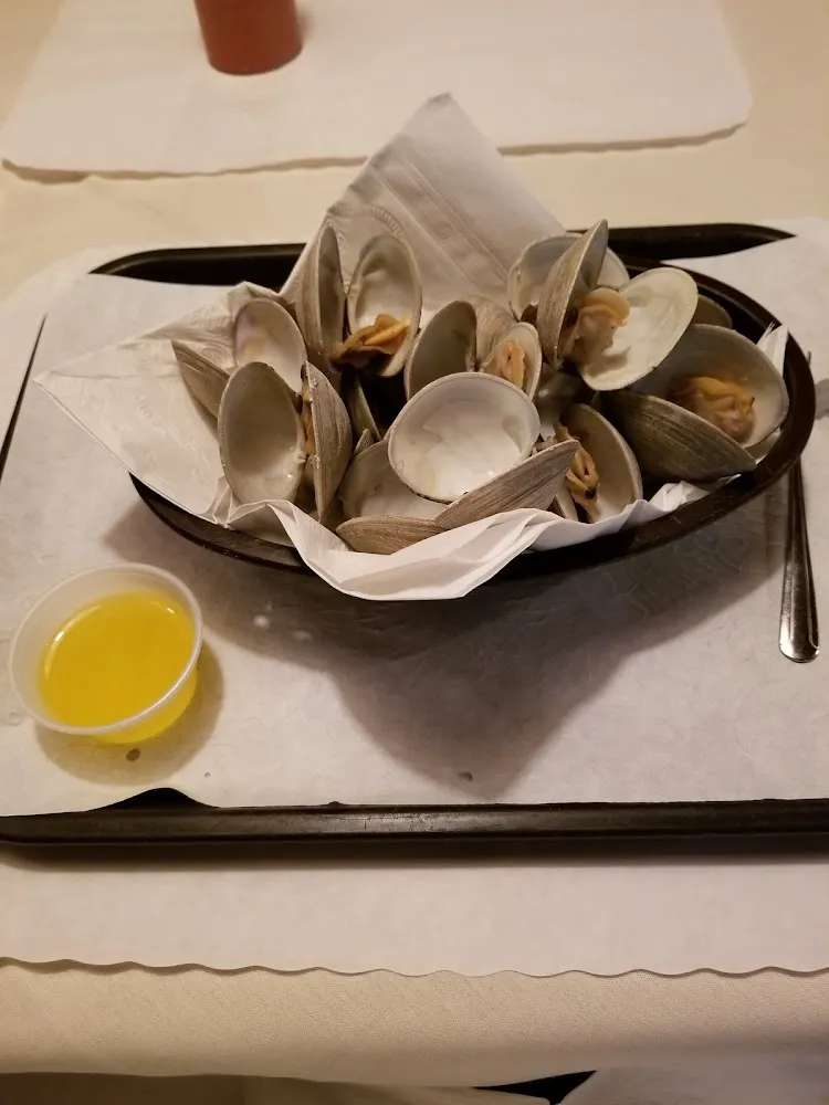 Steamed Little Neck Clams